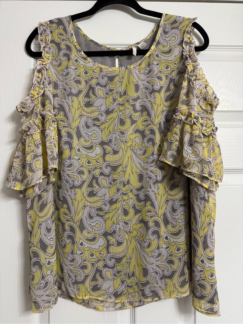Cato Yellow and Gray Cold-Shoulder Ruffle Blouse